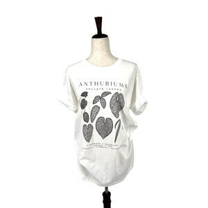 NWOT Anthuriums Leaf Organic Crewneck Tee
